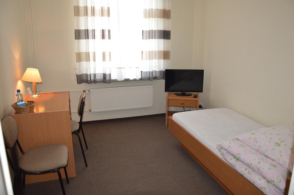 Pokoje Goscinne Centrum Kultury Prawoslawnej Białystok Habitación foto
